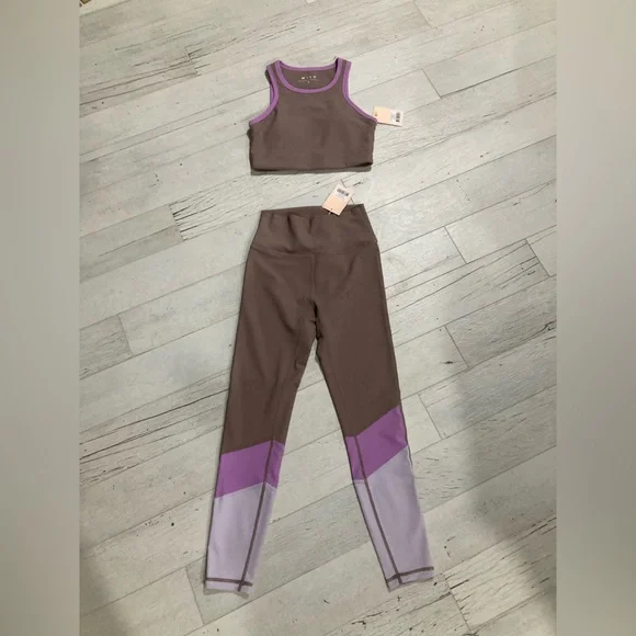 New Will Women’s Athletic Top/Bra and Leggings size various color multi - Picture 2 of 3